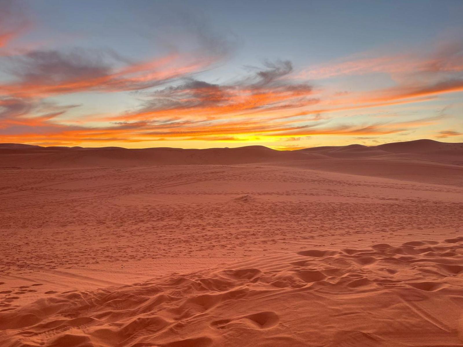Merzouga Dunes Luxury Camps Hotell Exteriör bild